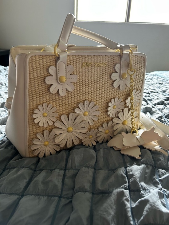 Betsey Johnson Handbags - Betsey Johnson Cream and White Satchel/crossbody with Whimsical Details